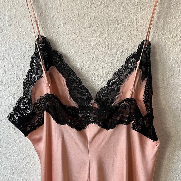 Y2K Victoria’s Secret Silk Lace Pink Slip Dress Size Medium - Picture 4 of 9